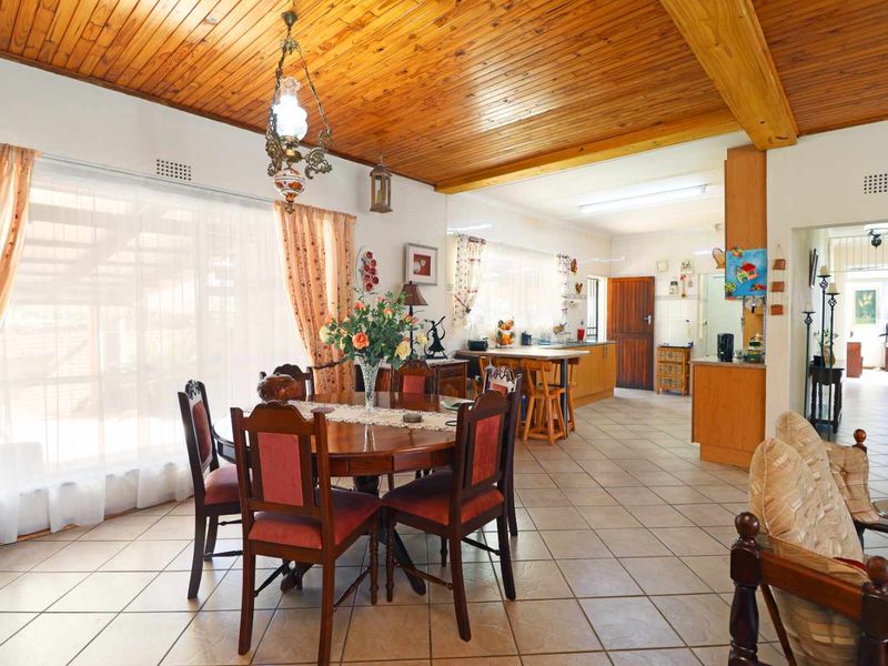 Beautiful well maintained family home - Photo 10