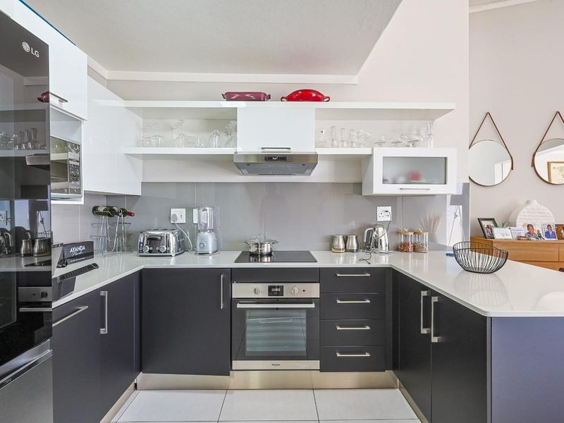 3 Bedroom For Sale , - Photo 10