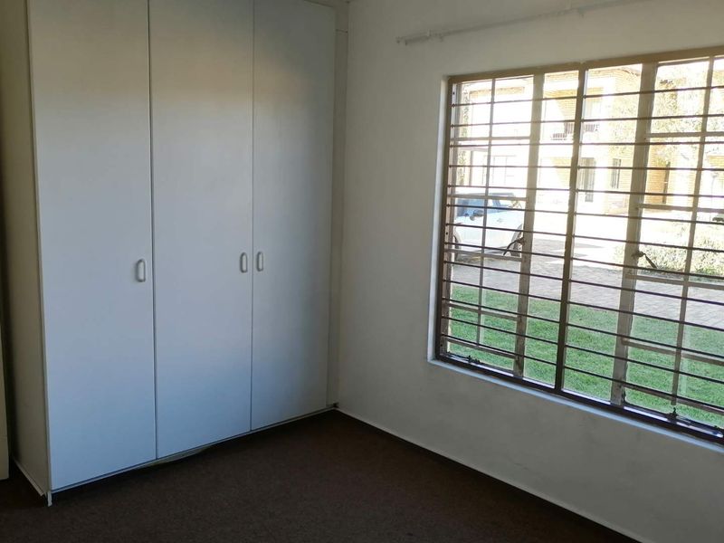 2 Bedroom Apartment to rent - Photo 9