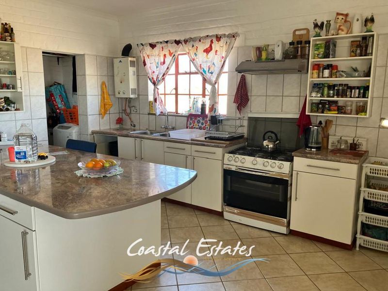 Idyllic 12-Hectare Smallholding with Stunning Views - Photo 6