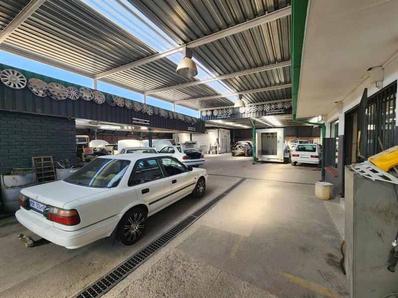 Workshop and Panel beating Business Property for Sale All Inclusive - Photo 6