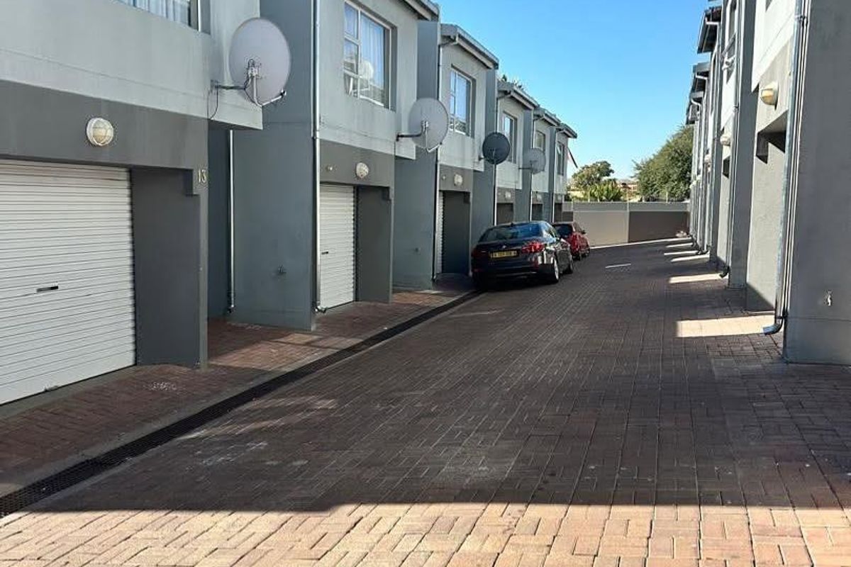 Klein Windhoek- For Sale- N$1 470 000 - Photo 2