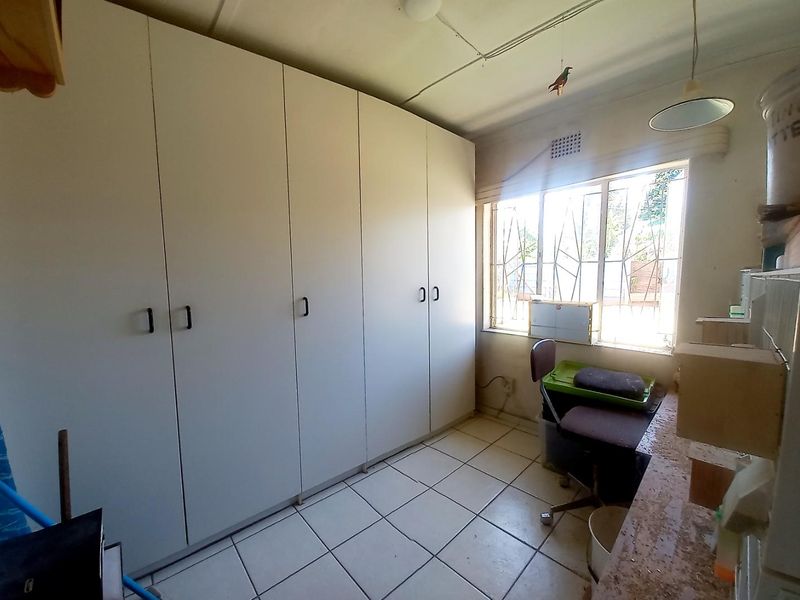 A SPACIOUS HOUSE - Photo 7