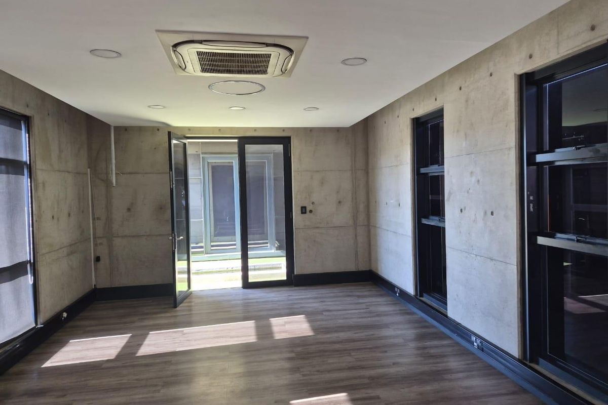 Prime A‐Grade Office Space – Klein Windhoek - Photo 3