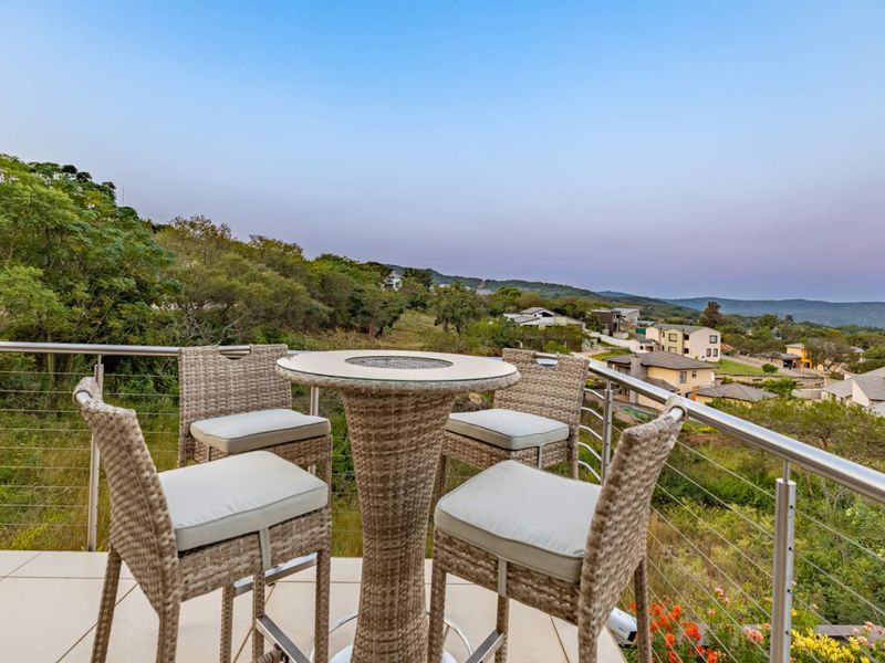 Stunning home in a Safe and Secure Estate with beautiful views. - Photo 5