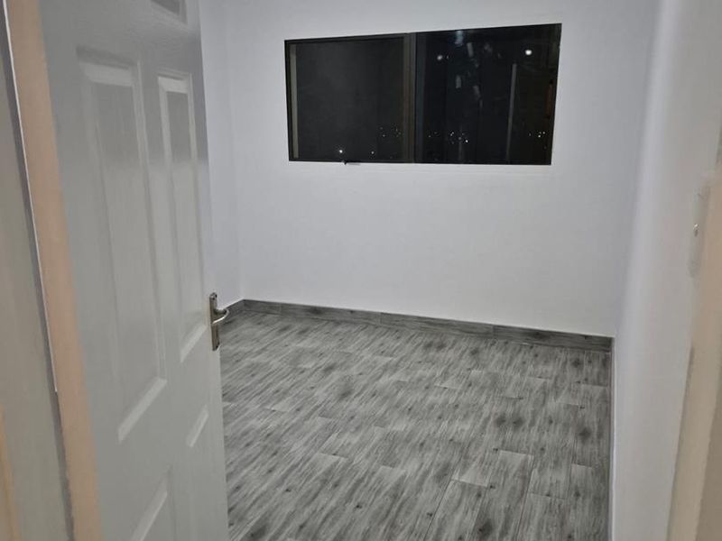 2 Bedroom modern Unit for Rent - Photo 6