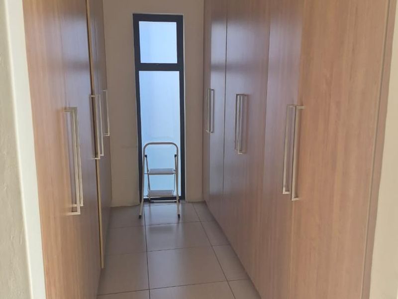 Klein Windhoek - Modern 3‐Bedroom House to Rent (From 1 Oct 2026) - Photo 9