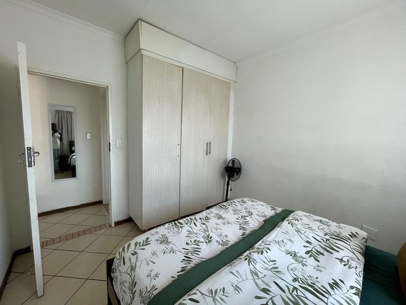 ✨ Modern 3-Bedroom Simplex for Sale – Secure Estate Living! - Photo 5