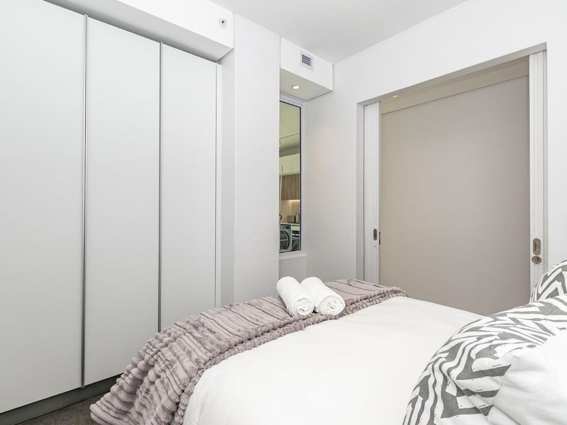 A perfect pied-à-terre in the Mother City - Photo 8