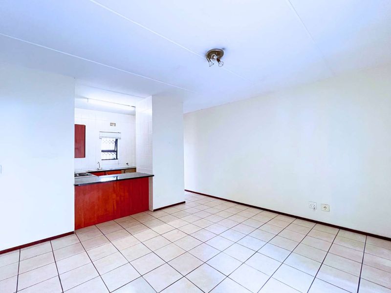 Two Bedroom apartment in LoneHill - Photo 8