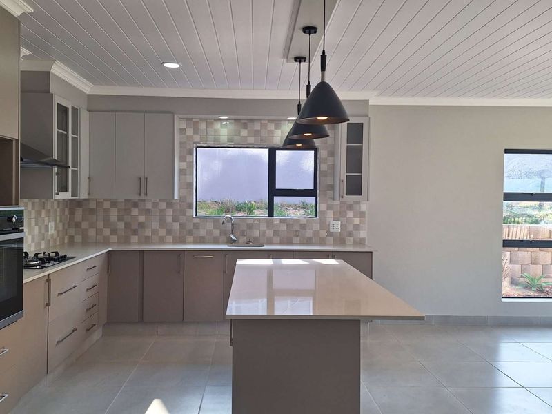 3 Bedroom Newly Built Duet for sale in Dana Bay - Photo 4