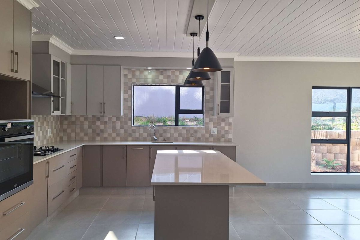 3 Bedroom Newly Built Duet for sale in Dana Bay - Photo 4