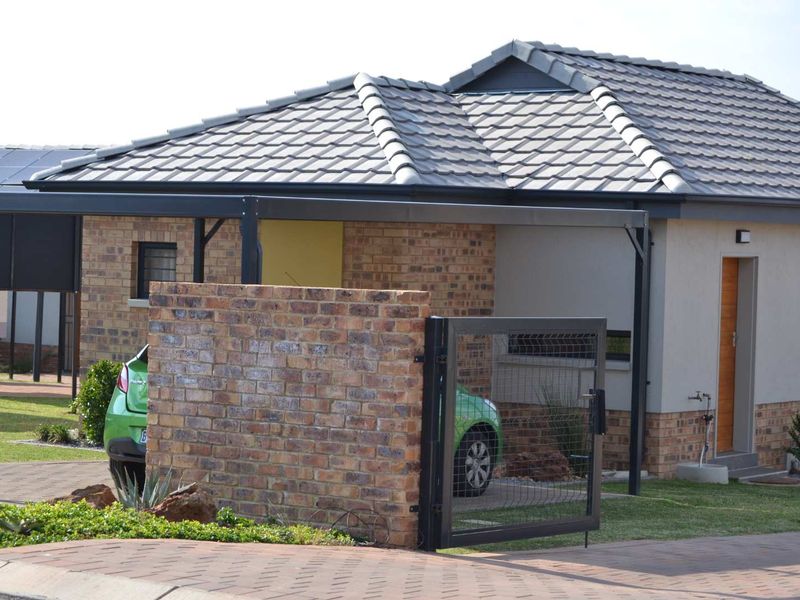 NEW DEVELOPMENT | LION PRIDE SECURITY ESTATE 3 Bed | 2 Bath | No Transfer Fees - Photo 3