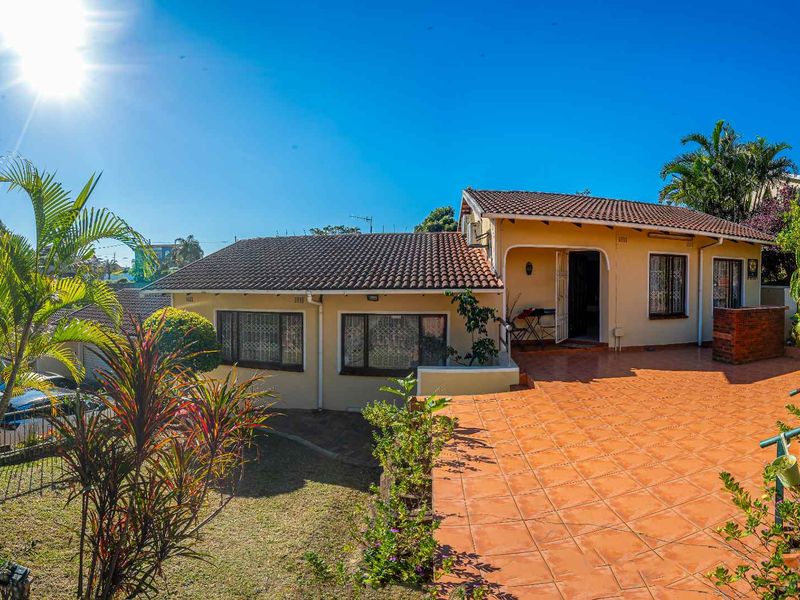 Tranquil living in Greenwood Park. - Photo 3