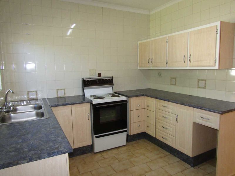 Charming Life Rights Home for the Elderly - Photo 3