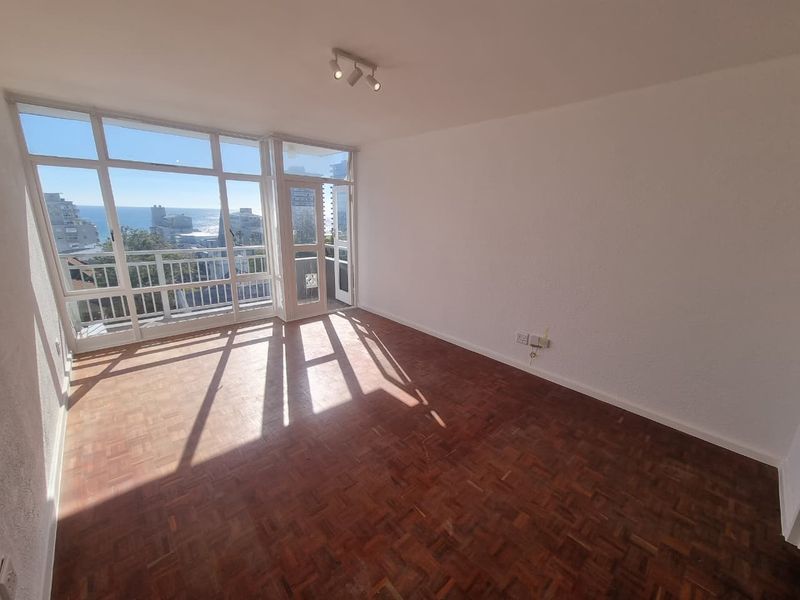 Unfurnished Renovated 1-bedroom Apartment To Rent in Sea Point - Photo 4