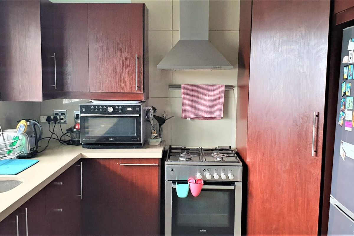 2 bedroom Airbnb 1 bathroom apartment - Photo 3