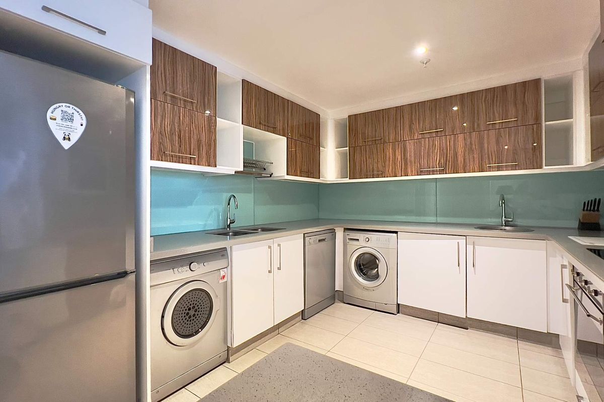 3 BEDROOM | 3 BATHROOM SEA FACING APARTMENT FOR SALE at The Pearls of Umhlanga®️ - Photo 3