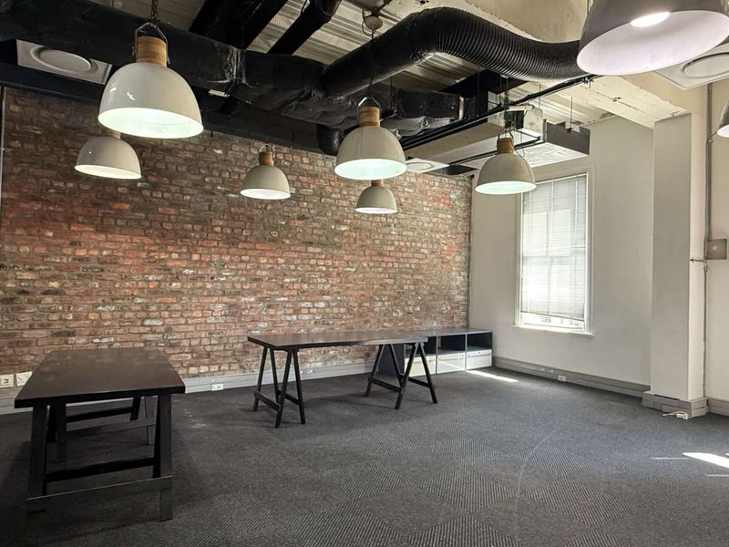 Prime 400m2 office to let in Keerom Street - Photo 3