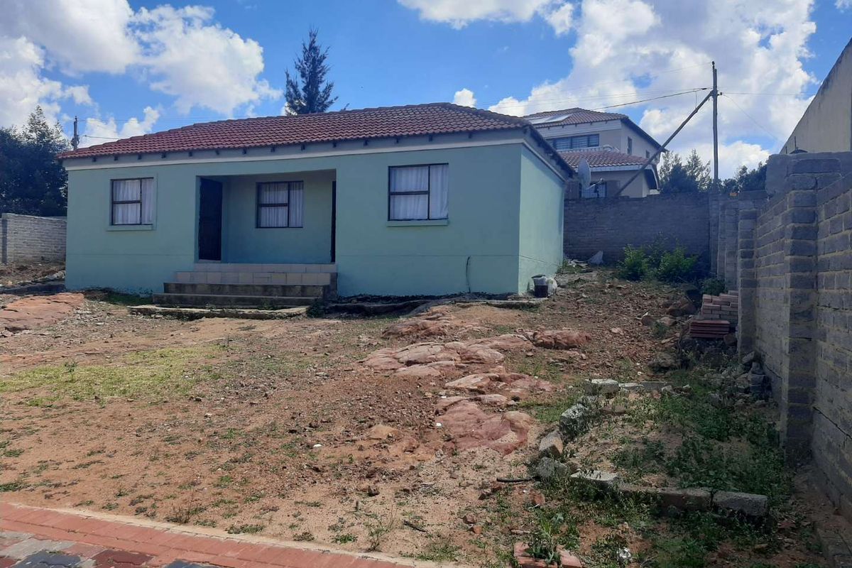 Familly home with a cottage on a big Yard - Photo 5