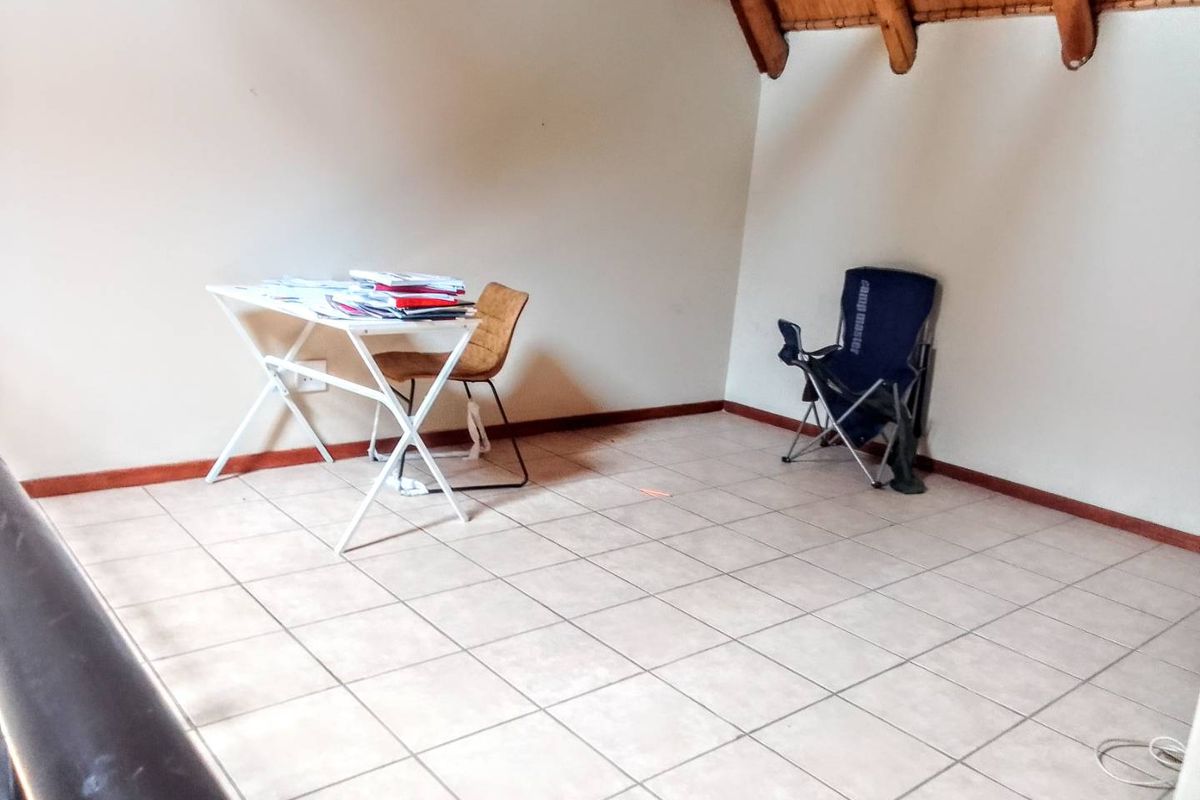 **Charming 2.5 Bedroom Home for Sale in Montana Tuine** - Photo 4