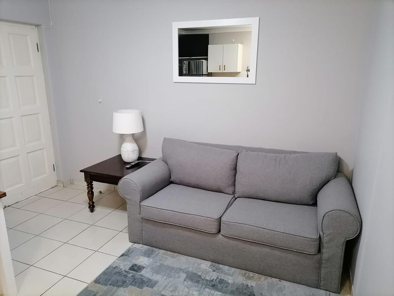Fully furnished 1 bedroom in Strand - Photo 5