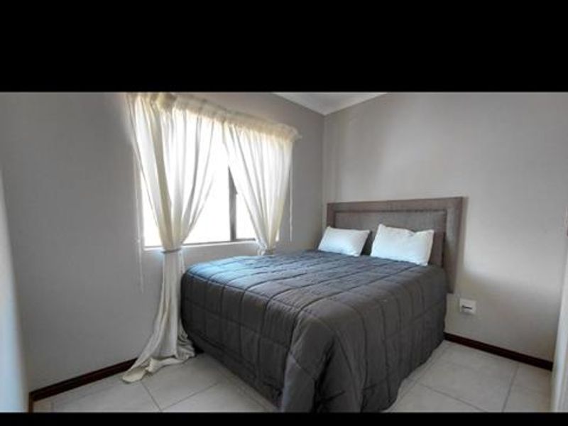 Duplex For sale in Brentwood Park - Photo 8