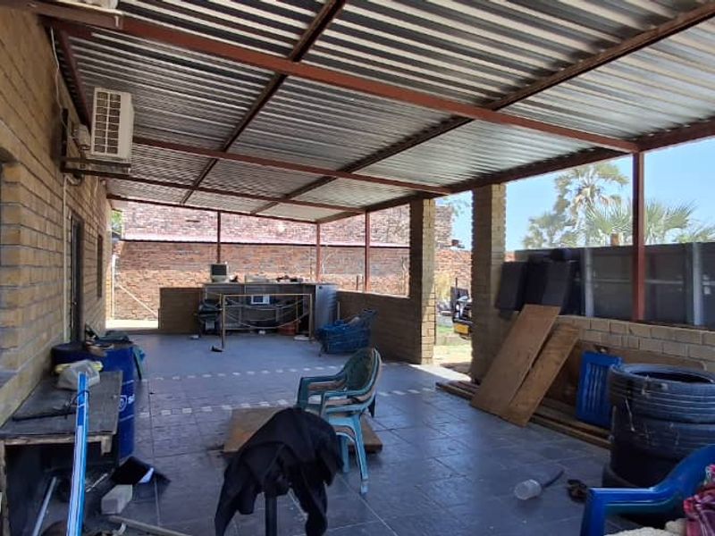 Oshikango Business Plot with dwelling For Sale - Photo 10