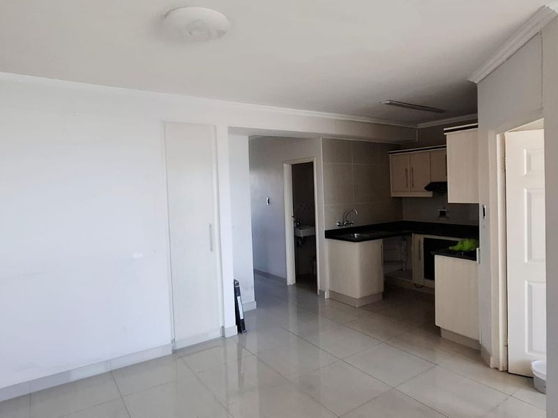 "Modern Comfort & Breathtaking Views in North Beach!" - Photo 5