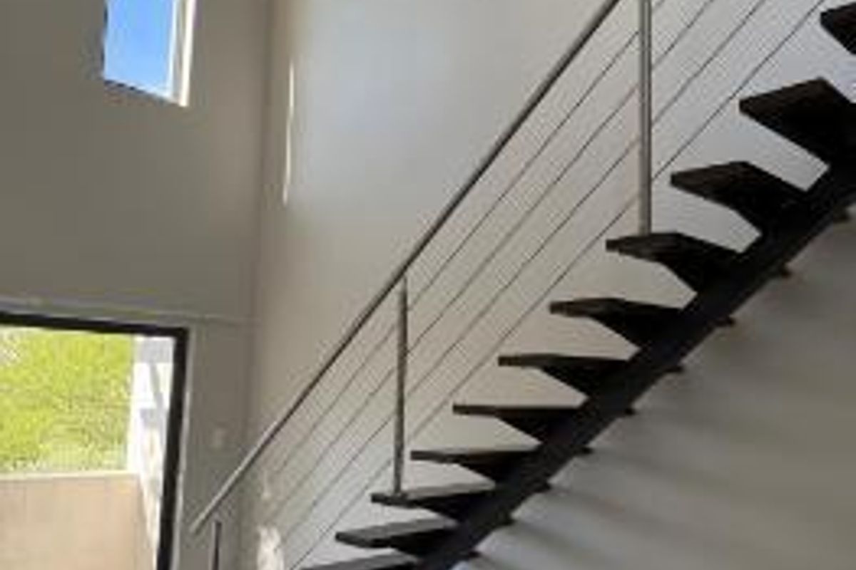 2 Bedroom Loft at the View Estate complex in Dainfern - Photo 4