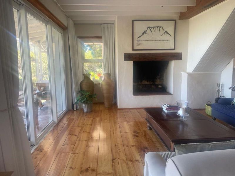 Sought after security estate in Hout Bay. - Photo 8