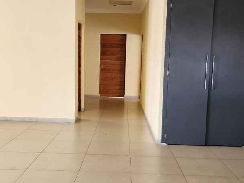 3 Bedroom House To Rent In The Orchards - Photo 5