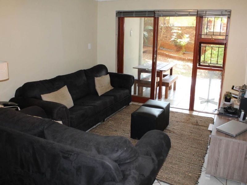 Property For Sale in Garsfontein, Pretoria - Photo 6