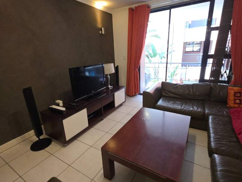SOPHISTICATED FULLY FURNISHED 2 BED APARTMENT IN SECURE COMPLEX IN MORNINGSIDE - Photo 4