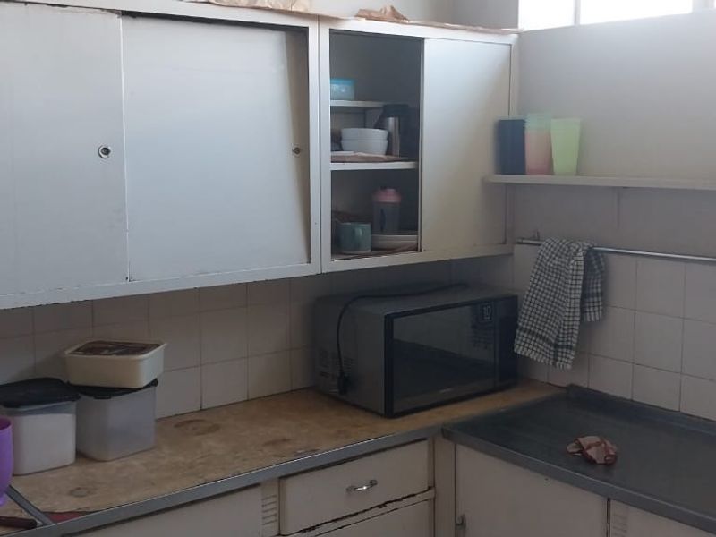 2,5 Bedroom Apartment For Sale - Photo 6
