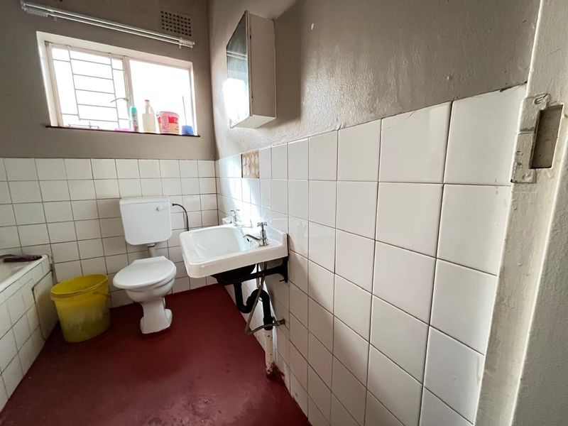 CALLING INVESTORS!! - Photo 7