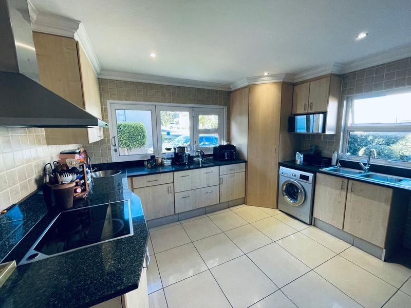 3 Bed Townhouse for Rent in Fourways - Photo 7