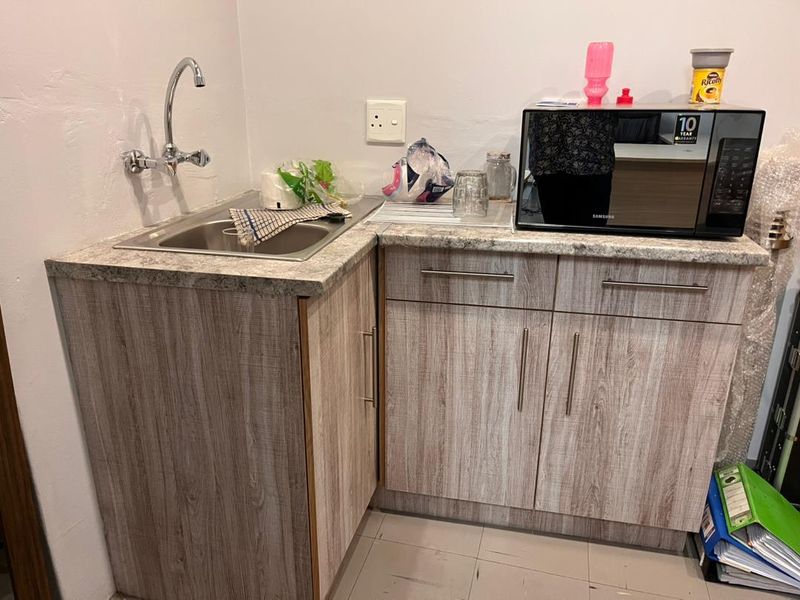 Industrial Unit for Sale - Photo 7