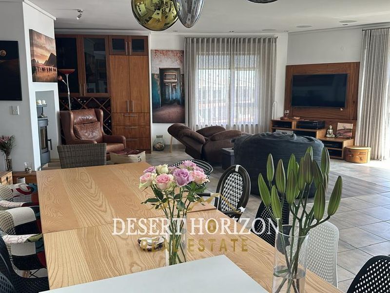 Swakopmund, Central | Luxury 2 Bedroom Penthouse For Sale - Photo 2