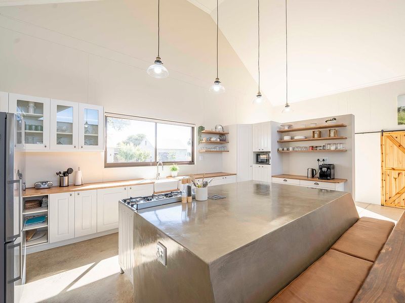 Modern and bright 3 Bedroom house Omeya Golf Estate - Photo 2