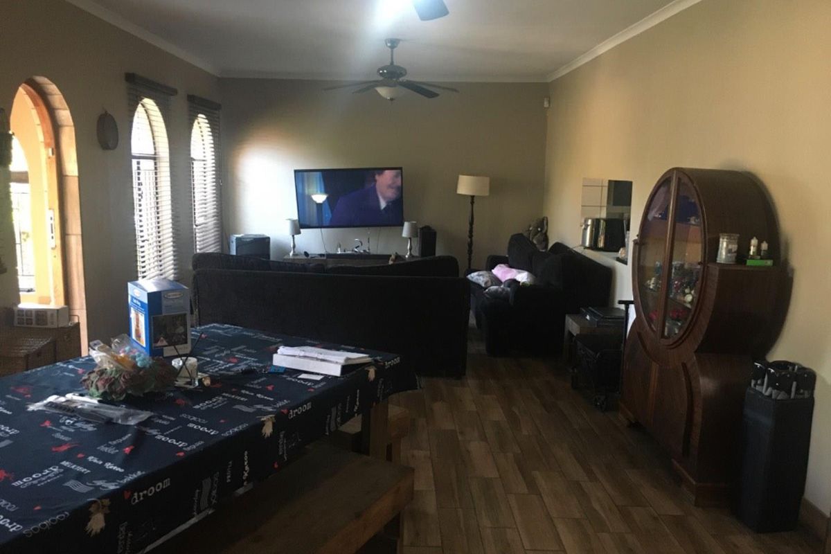 Move in and stay home, close to schools - Photo 5