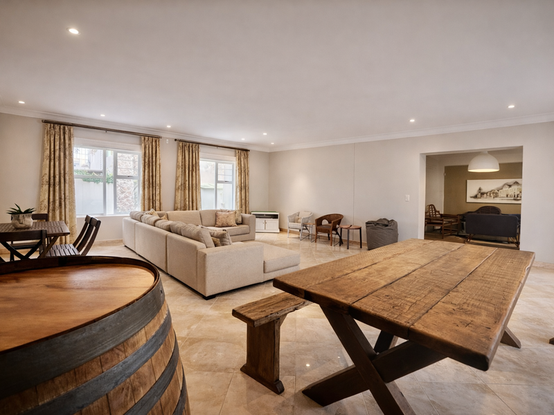 Live Large: Expansive Home with Security & Entertainment - Photo 4