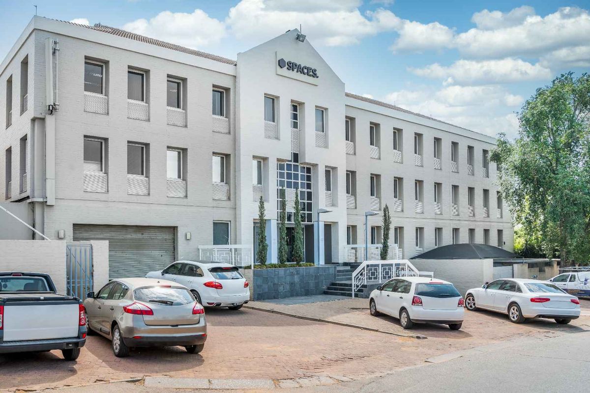 Beautifully designed office space for 3 persons in SPACES Rivonia - Photo 2
