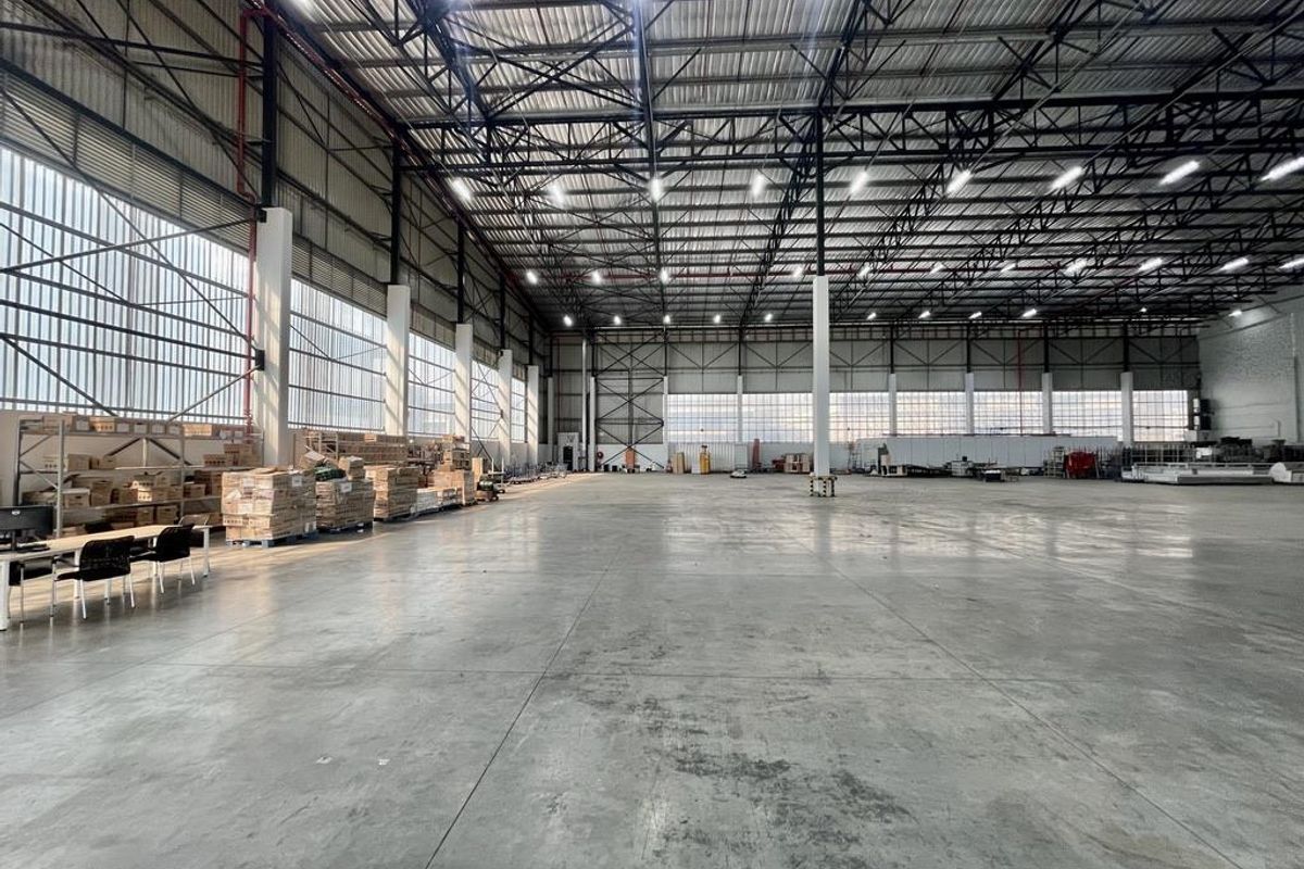 Hendra - High-Capacity Storage & Distribution Facility | Prime Cornubia - Photo 5