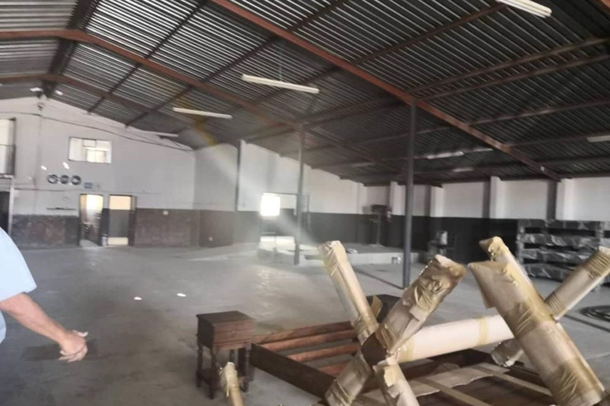 Warehouse For Sale - Lafrenz  Industrial - Photo 5