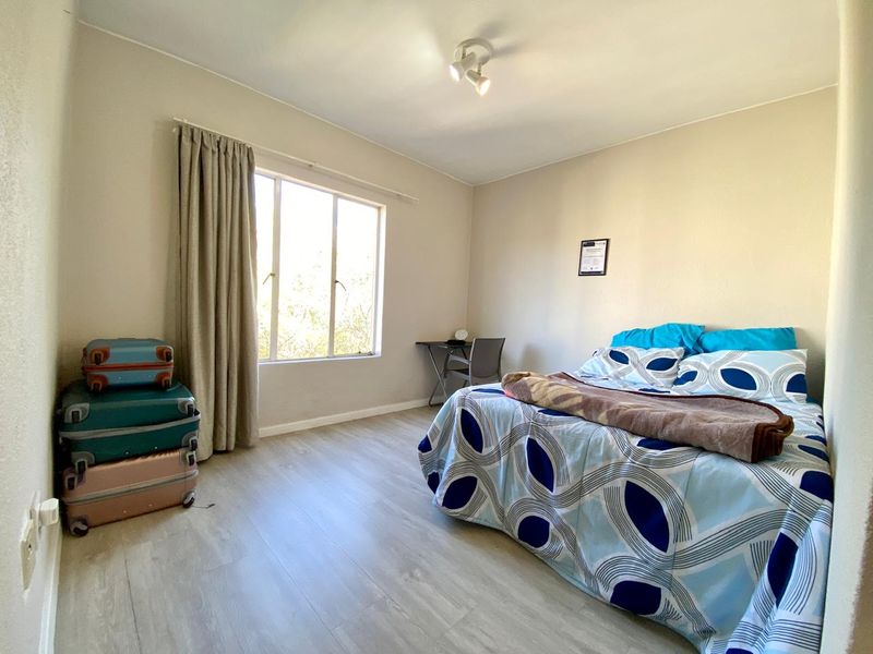 LOVELY SPACIOUS ONE BED NEAR HYDE PARK SHOPPING CENTRE - Photo 9