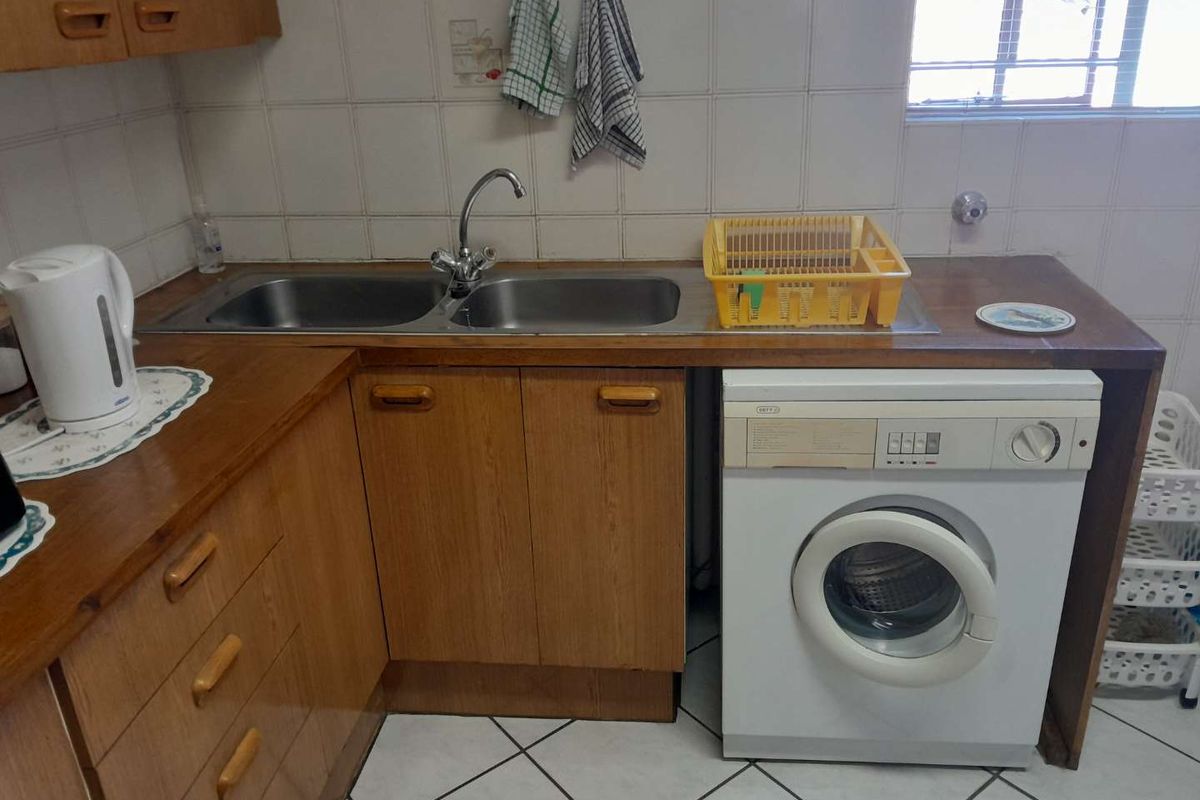 3 Bedroom facebrick apartment for sale in New Redruth - Photo 5