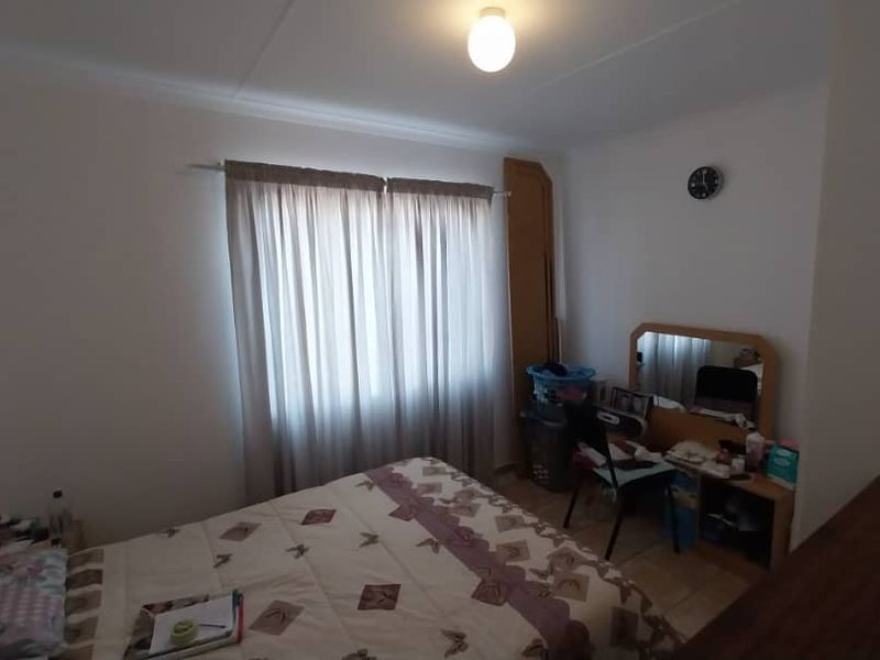 Rehoboth 2 Bedroom Flat For sale Block G - Photo 6