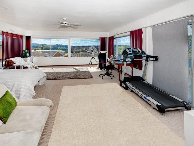North facing! Panoramic Views! Tranquil and Secure Setting! - Photo 8