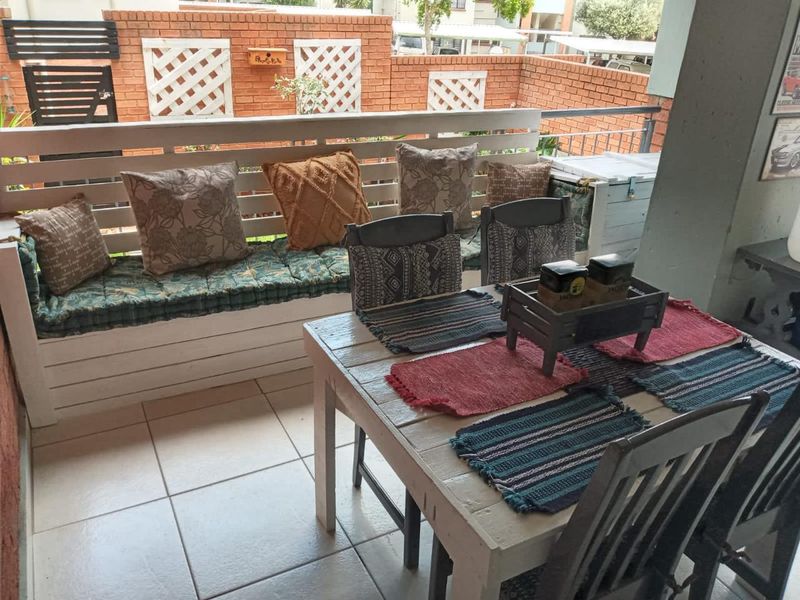 2 Bedroom Garden Aprtment for Sale in Greenstone Hill - Photo 5